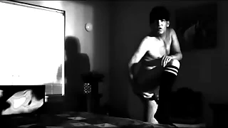 A Output Wide Direct Legs Fisting Flick